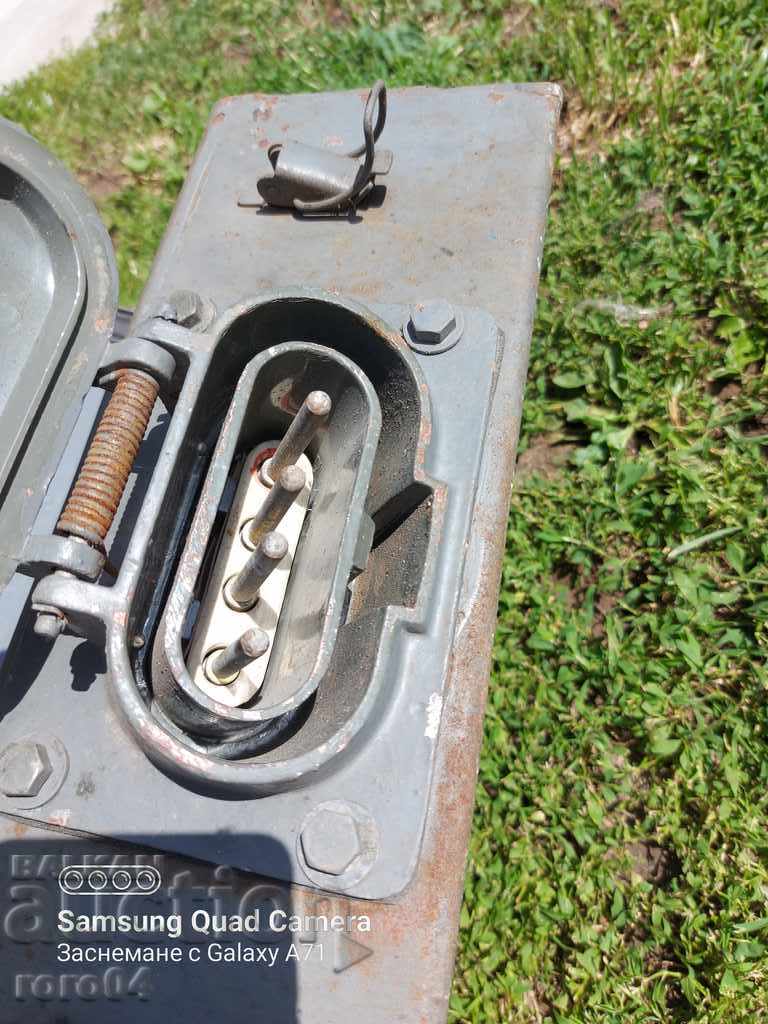 Auction ARMY BOARD - DEFENDER - ANTI-HUMIDITY Auction ARMY BOARD - DEFENDER - ANTI-HUMIDITY