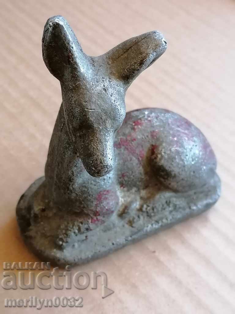 Figurină din aluminiu, cerb, sculptură din aluminiu cu preț 57.00 BGN | € 29.14