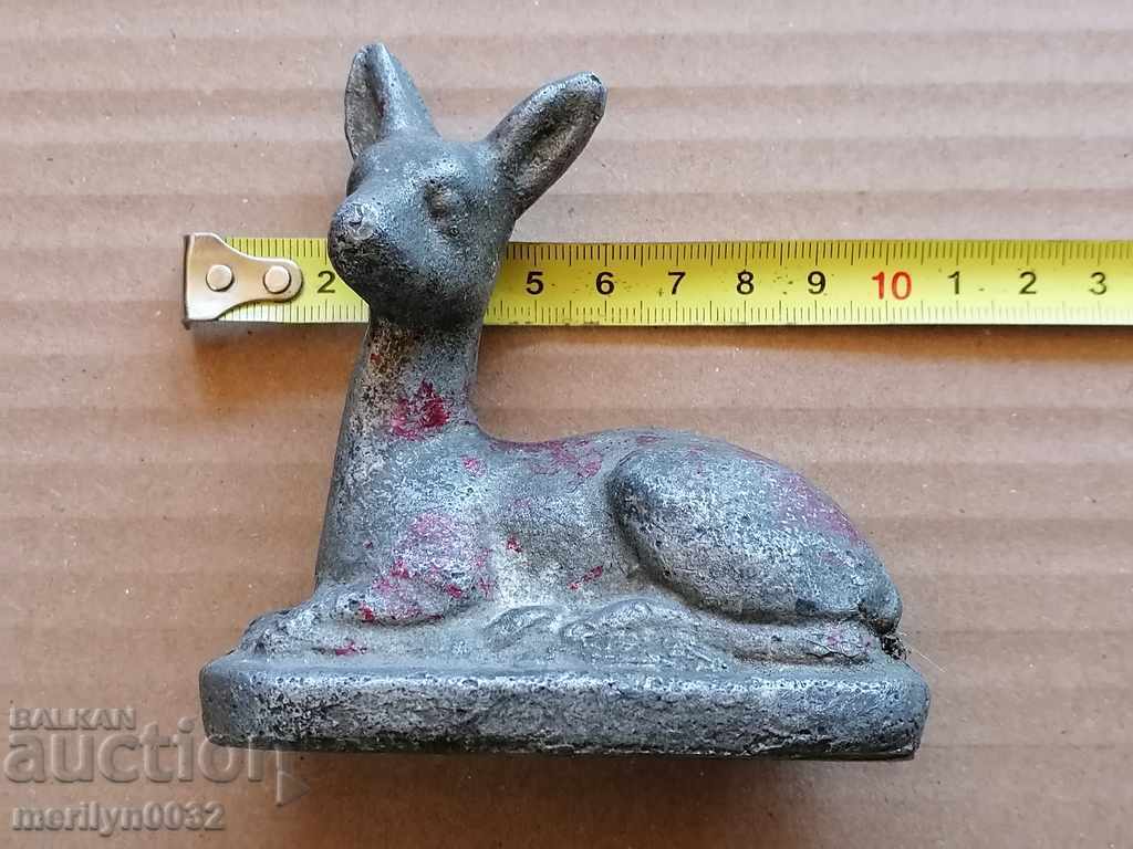 Livrarea Figurină din aluminiu, cerb, sculptură din aluminiu
