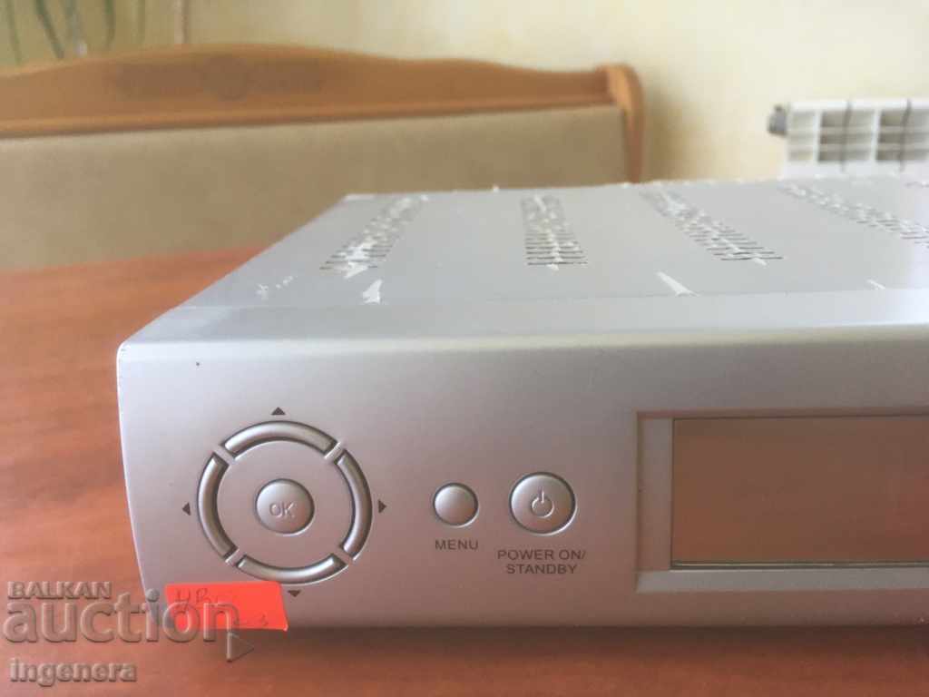 Auction  SATELLITE RECEIVER DOES NOT WORK PARTS SCRAP