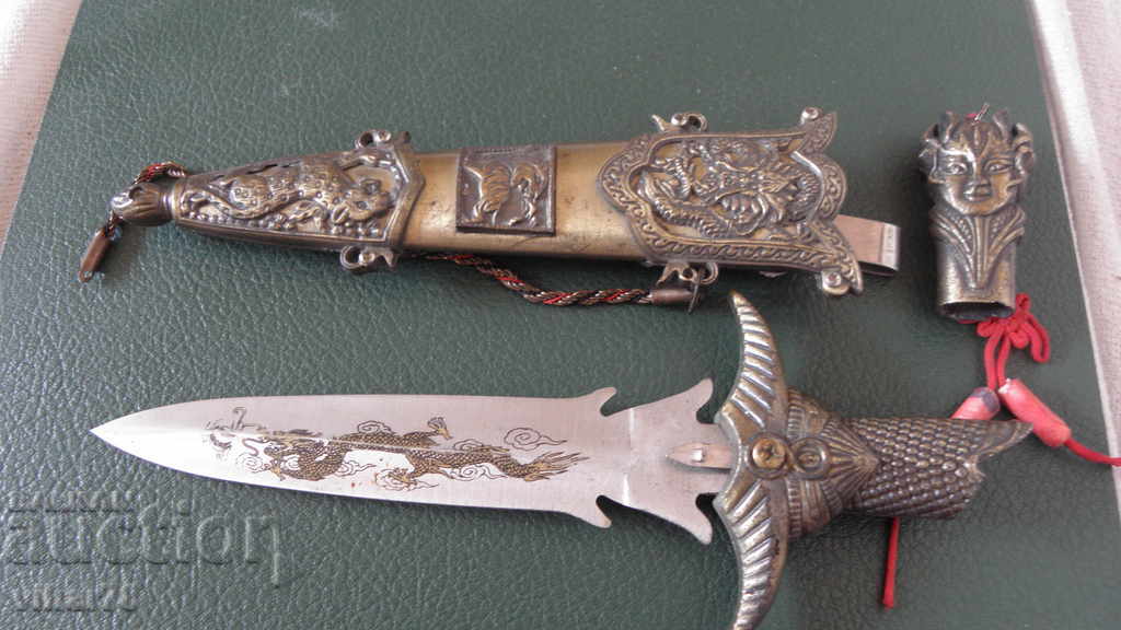 A knife with a cane handle is broken - 6 A knife with a cane handle is broken - 6