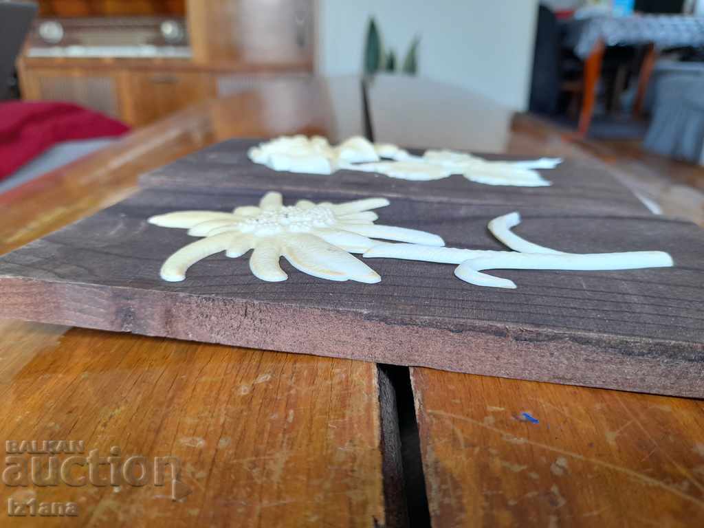 Delivery of Old wooden decoration, souvenir Delivery of Old wooden decoration, souvenir