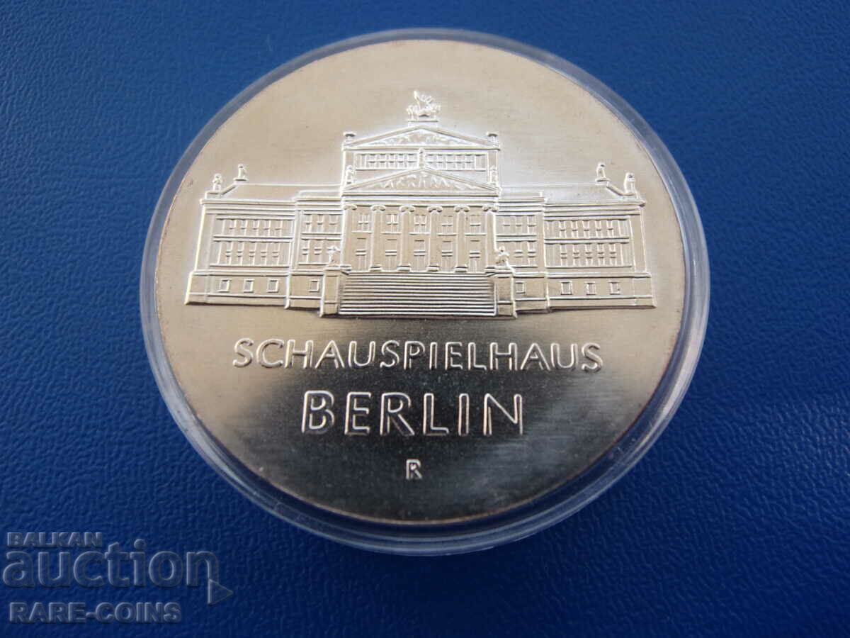 Παράδοση GDR 10 Stamps 1987 UNC Rare Original