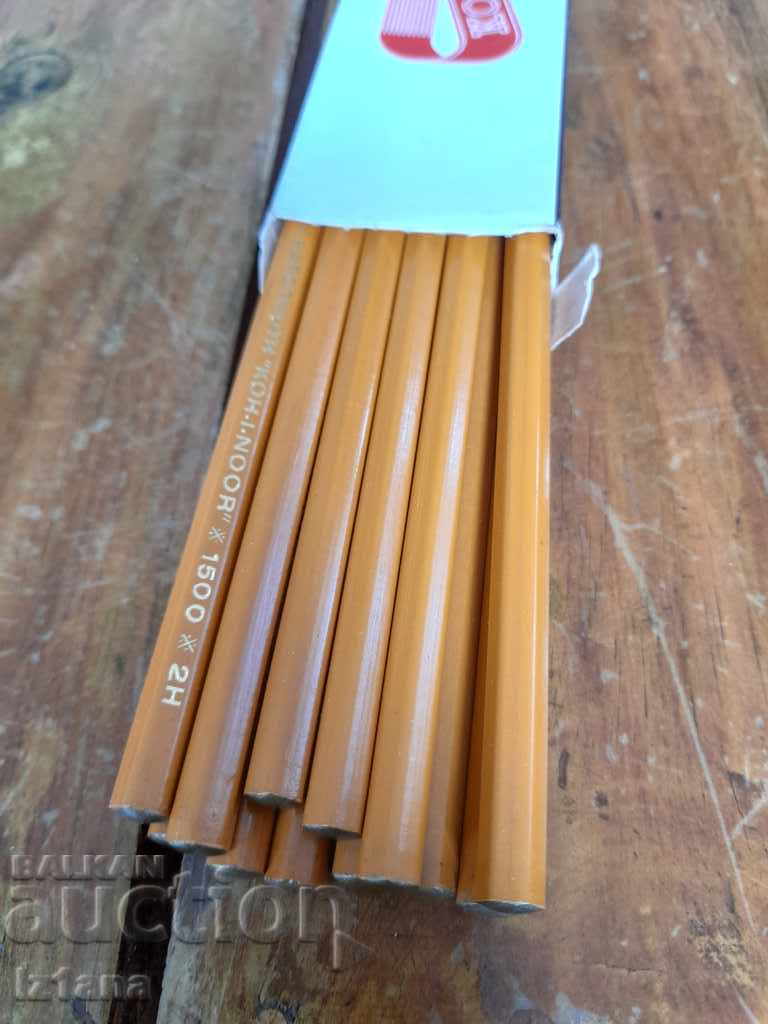 Old pencils KOH I NOOR 2H - 5