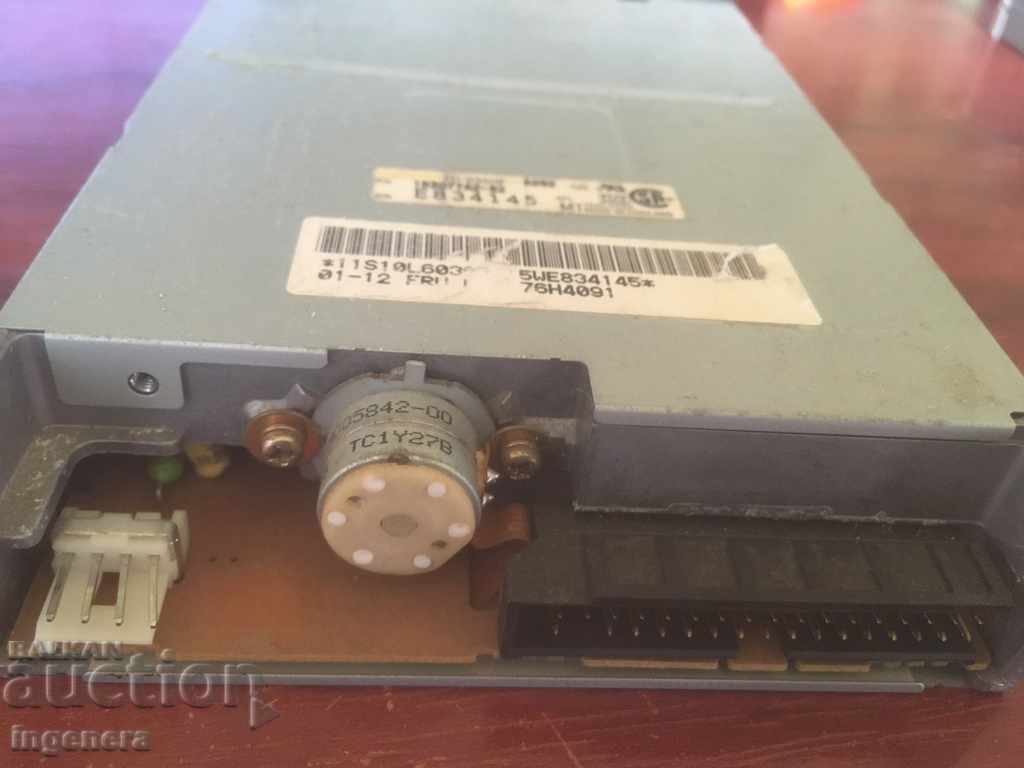 FLOPI SCRAP COLLECTION OR USE with price 5.00 BGN | € 2.56 FLOPI SCRAP COLLECTION OR USE with price 5.00 BGN | € 2.56