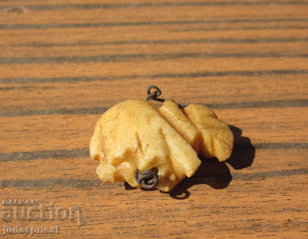 Antique Elephant Pendant, Elephant Cub, Real Ivory with price 30.00 BGN | € 15.34