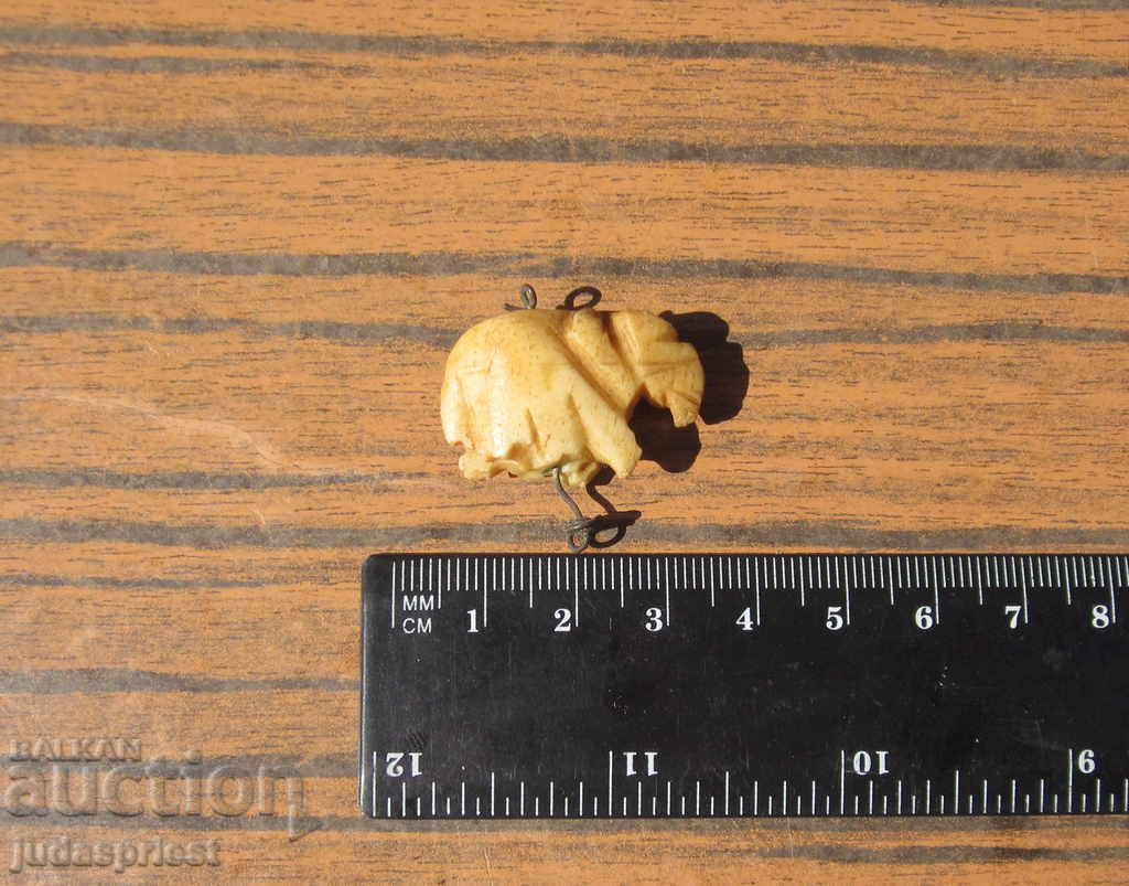 Antique Elephant Pendant, Elephant Cub, Real Ivory - 5