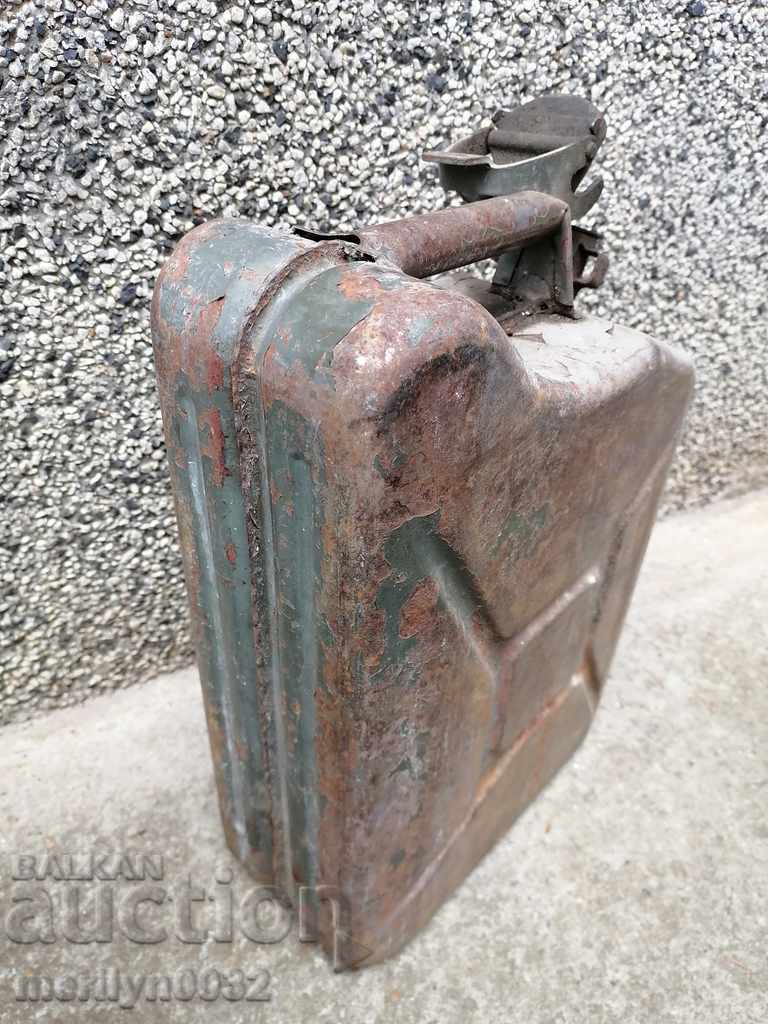 Delivery of Tube of 10 liters of fuel for motorcycles and cars Delivery of Tube of 10 liters of fuel for motorcycles and cars