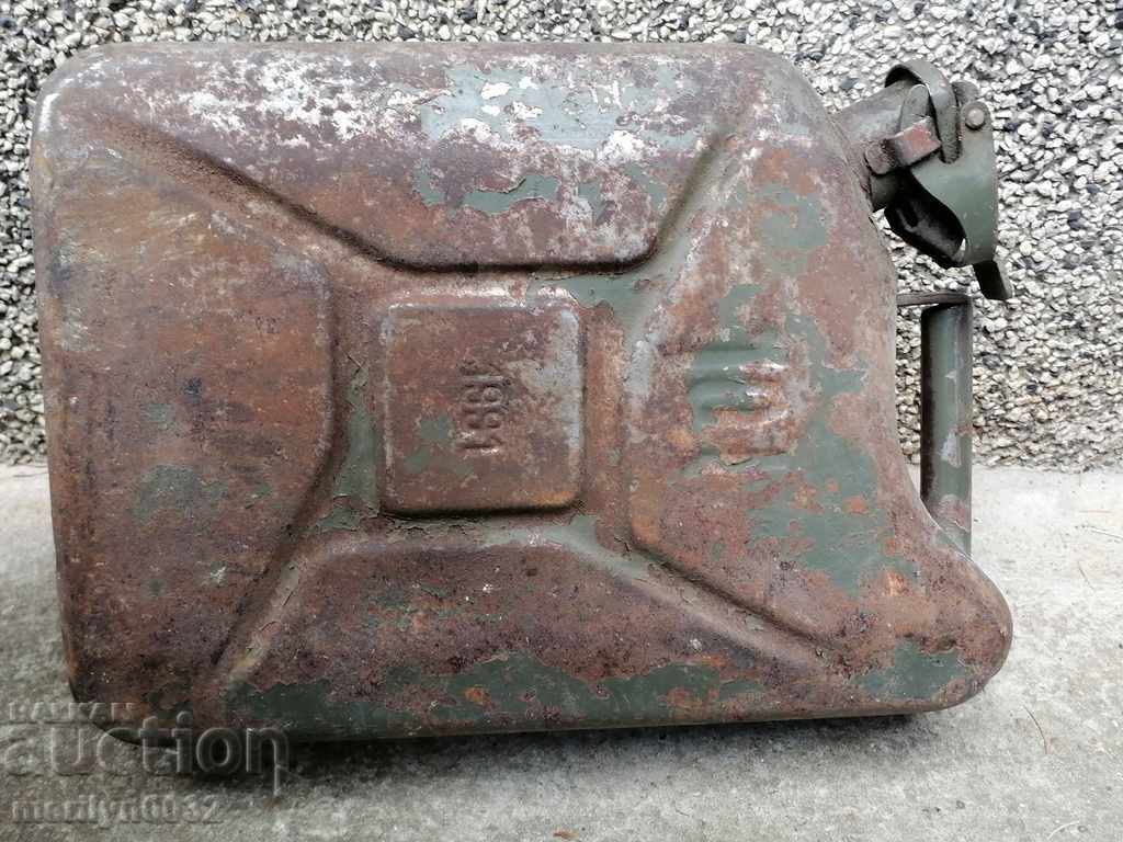 Tube of 10 liters of fuel for motorcycles and cars - 6 Tube of 10 liters of fuel for motorcycles and cars - 6