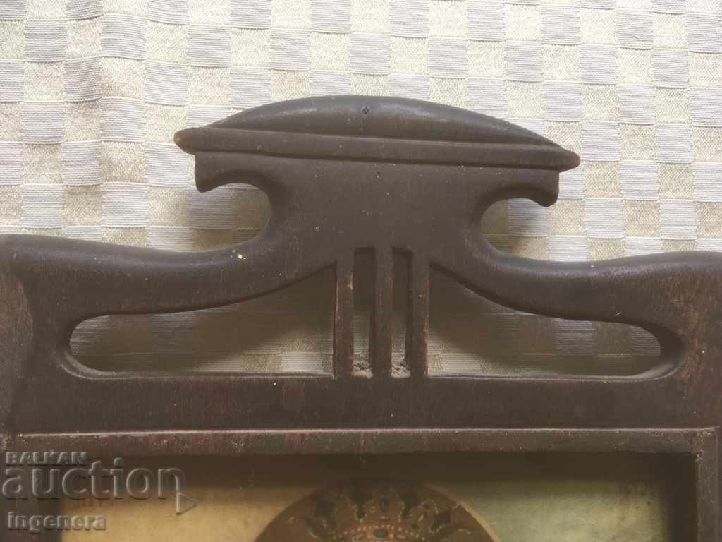 Delivery of OLD WOOD FRAME ICON Delivery of OLD WOOD FRAME ICON