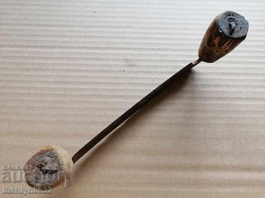 Delivery of Old hand wrought iron tool