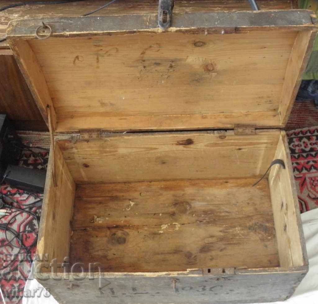 LADĂ VECHE DE LEMN - 5