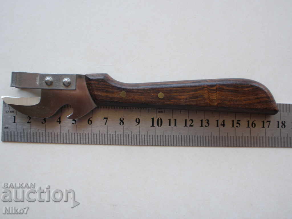 Italian can opener "Sanelli". - 6 Italian can opener "Sanelli". - 6