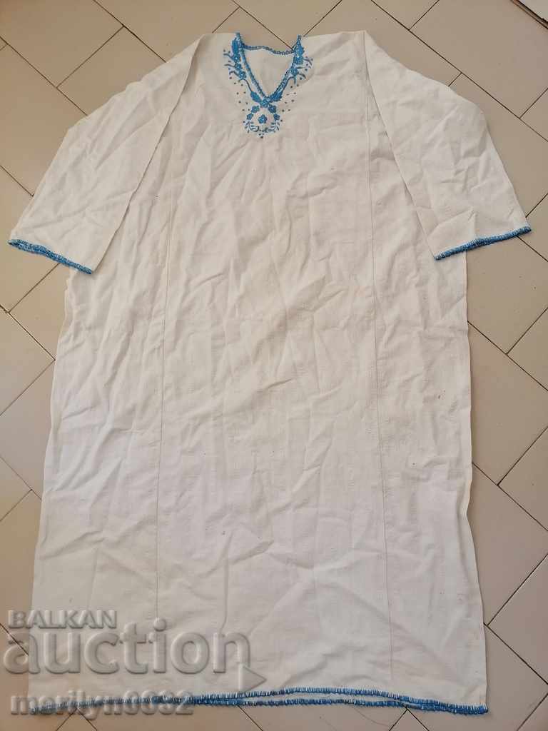 Old women's shirt hand embroidery chenar chaise costume sukman with price 129.00 BGN | € 65.96 Old women's shirt hand embroidery chenar chaise costume sukman with price 129.00 BGN | € 65.96