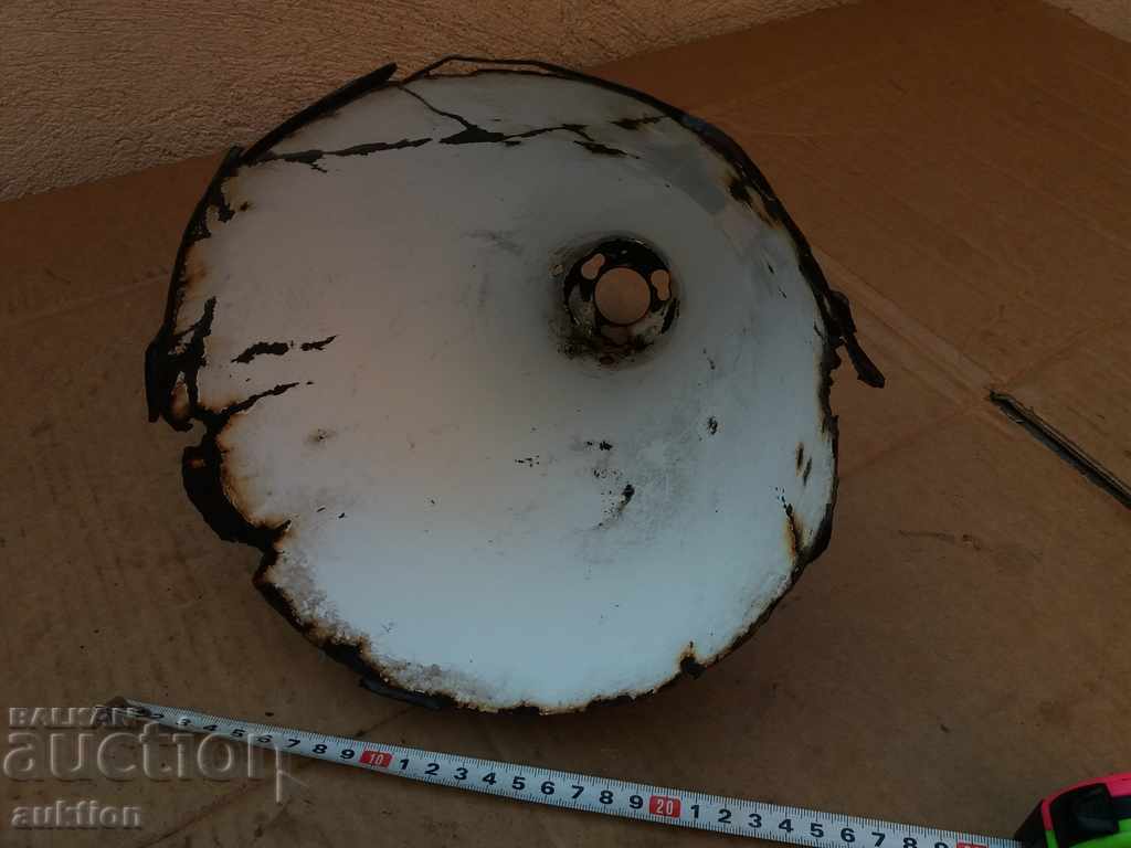 Delivery of ENAMELED SOC. VINTAGE LAMP, LAMPION