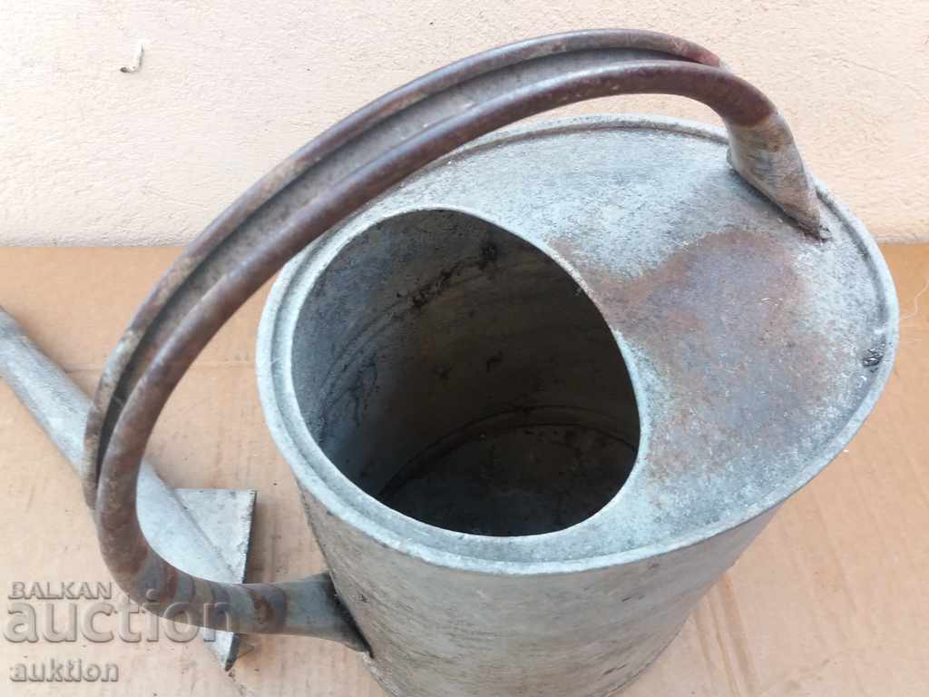 MASSIVE SOC. METAL WATERING MACHINE - 7 MASSIVE SOC. METAL WATERING MACHINE - 7