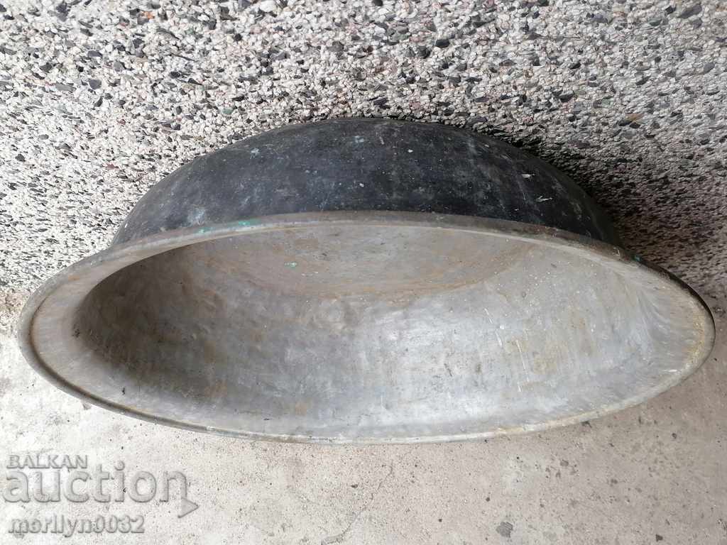 Delivery of Bakery basin baker copper pot pan bowl mud sink Delivery of Bakery basin baker copper pot pan bowl mud sink