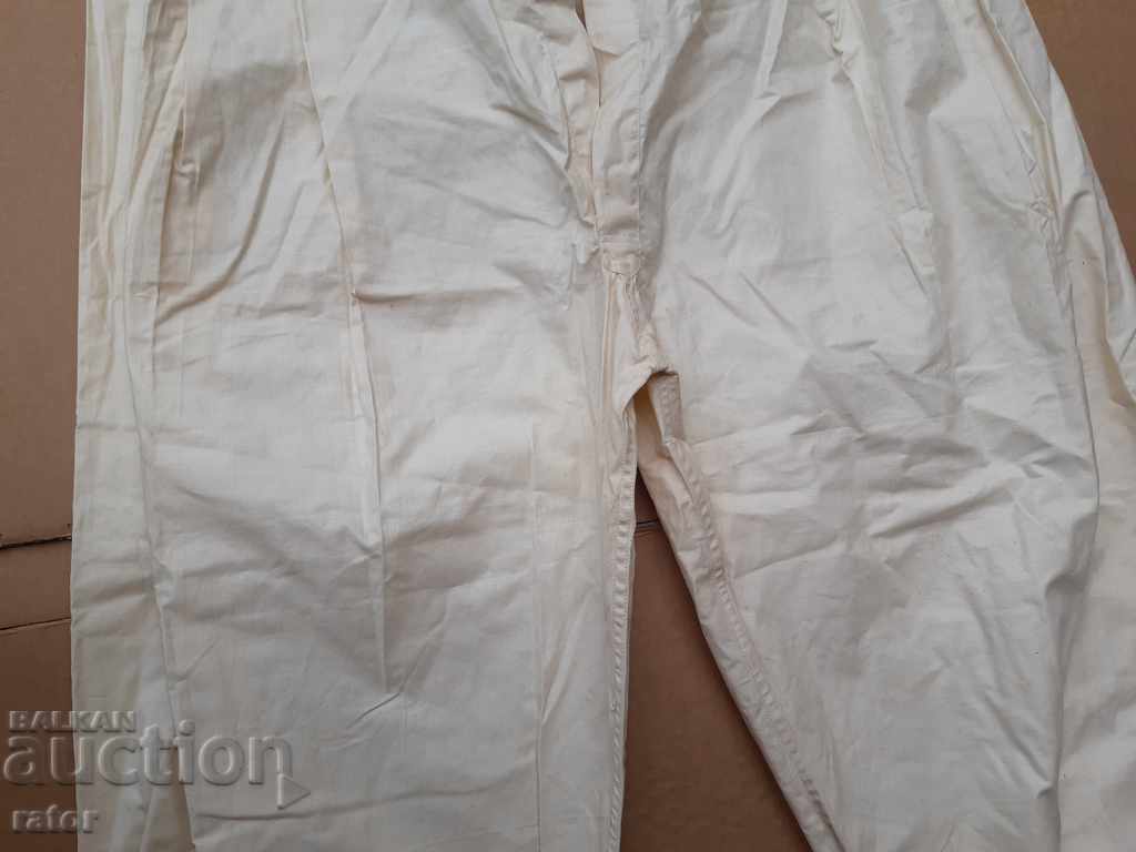 Licitație Chiloți albi vechi cu broderie - vechi de 100 de ani, costum popular