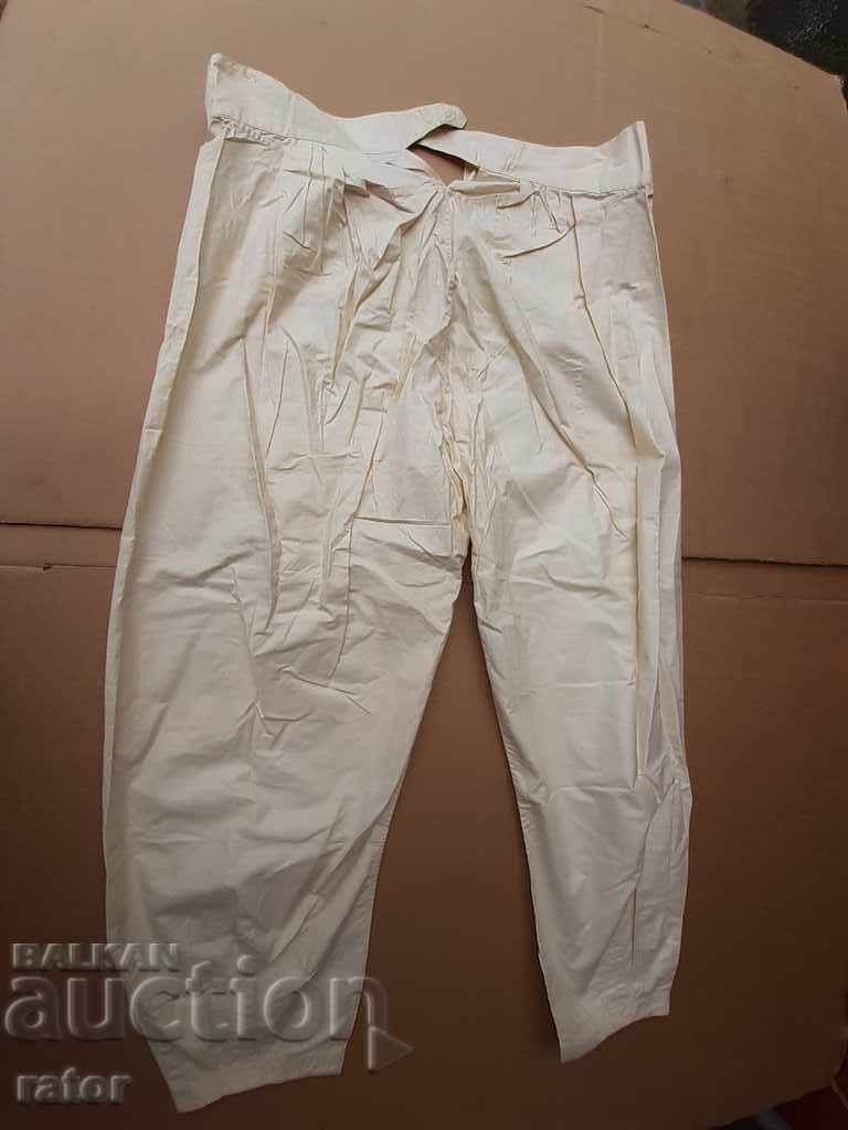 Chiloți albi vechi cu broderie - vechi de 100 de ani, costum popular - 5