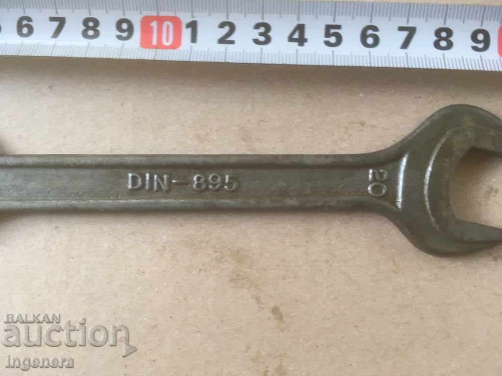 WRENCH NUT BRAND TOOL-20/22 with price 6.00 BGN | € 3.07 WRENCH NUT BRAND TOOL-20/22 with price 6.00 BGN | € 3.07