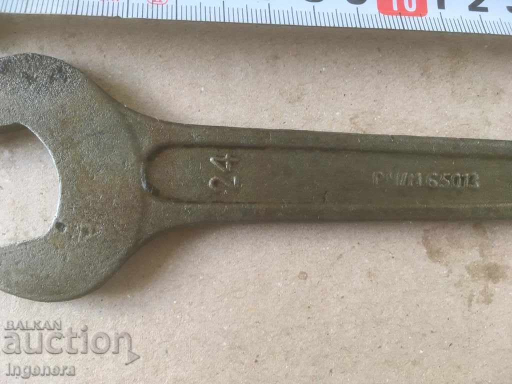 WRENCH BRAND INSTRUMENT-19/24 with price 6.00 BGN | € 3.07 WRENCH BRAND INSTRUMENT-19/24 with price 6.00 BGN | € 3.07
