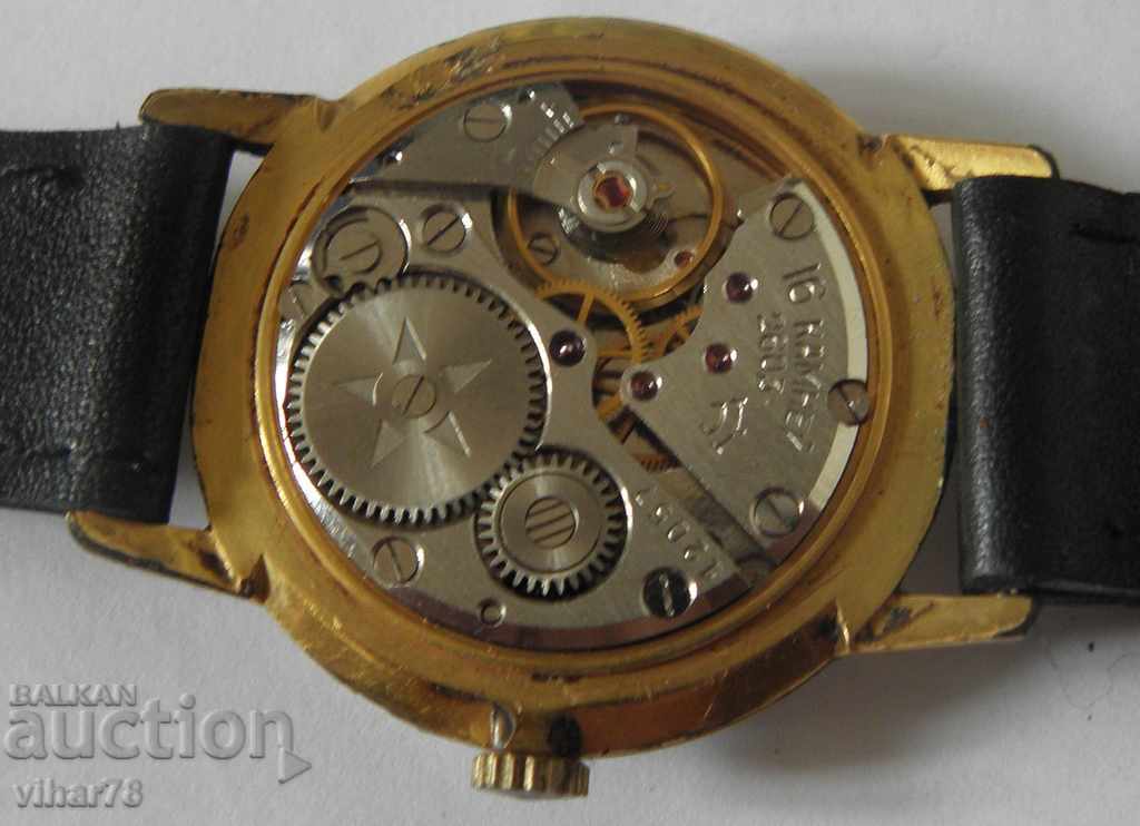 Delivery of MEN'S CLOTHING CHRISTMAS Delivery of MEN'S CLOTHING CHRISTMAS