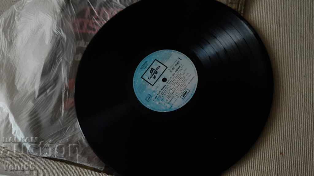 Auction Gramophone record - Tino Rossi Auction Gramophone record - Tino Rossi