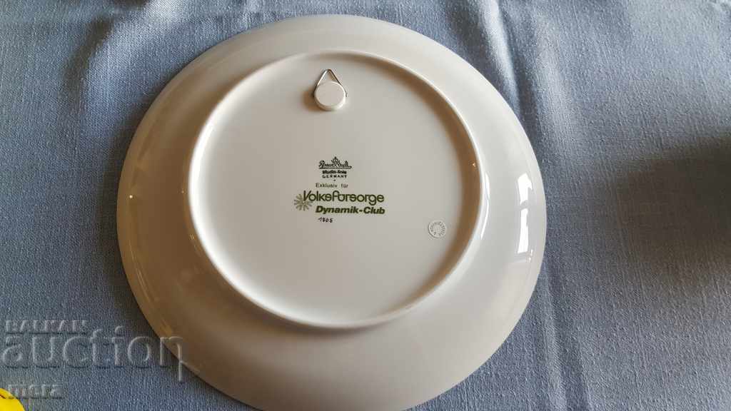 Delivery of Porcelain plateau- Rosenthal Delivery of Porcelain plateau- Rosenthal