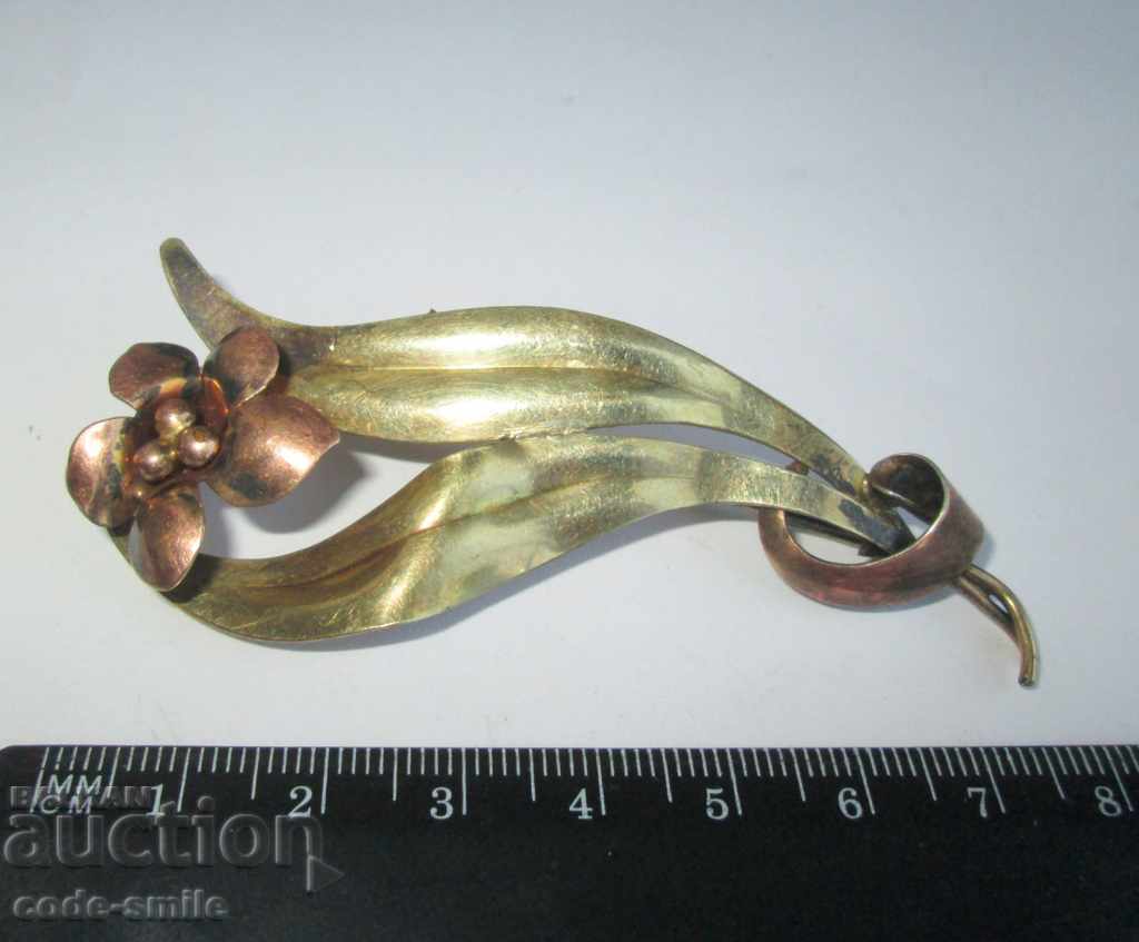 Antique author's silver lady's brooch silver gilded with price 50.00 BGN | € 25.56 Antique author's silver lady's brooch silver gilded with price 50.00 BGN | € 25.56