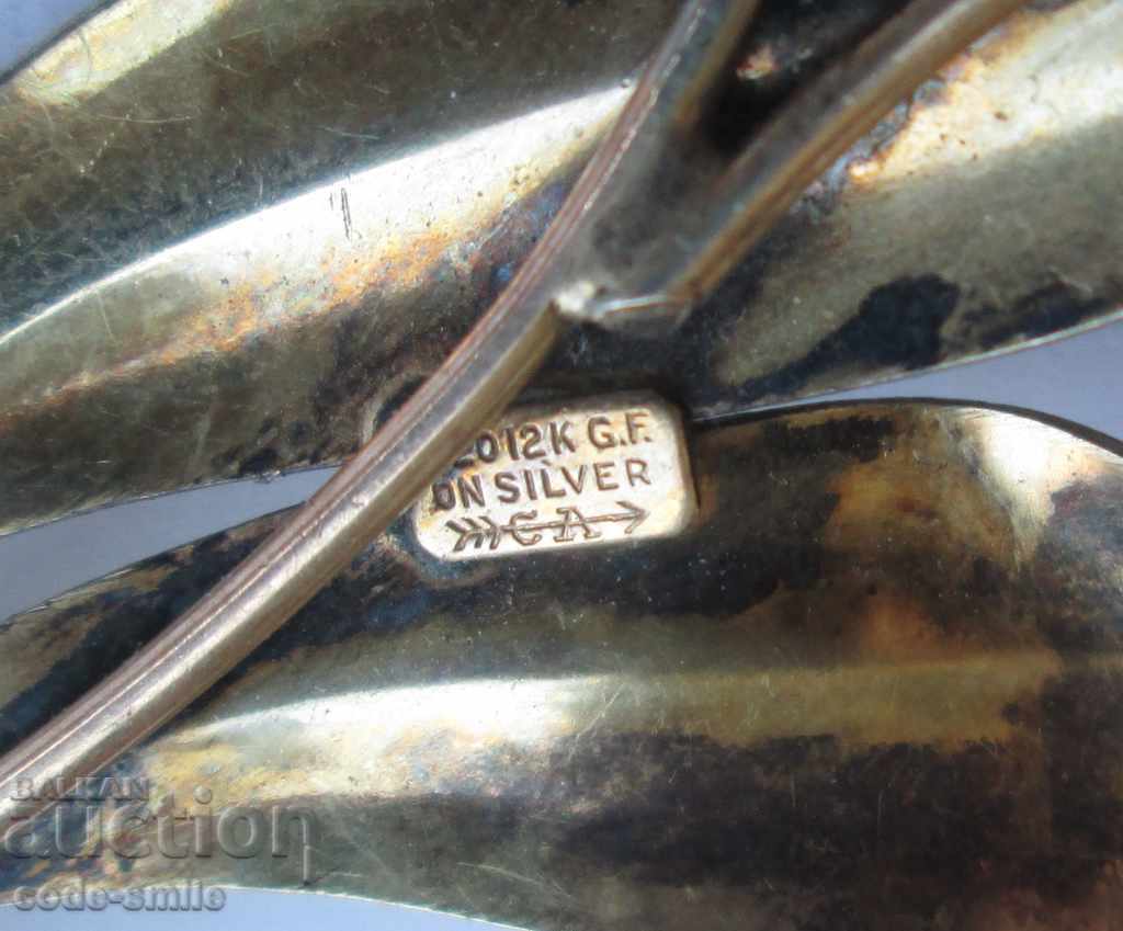 Delivery of Antique author's silver lady's brooch silver gilded Delivery of Antique author's silver lady's brooch silver gilded