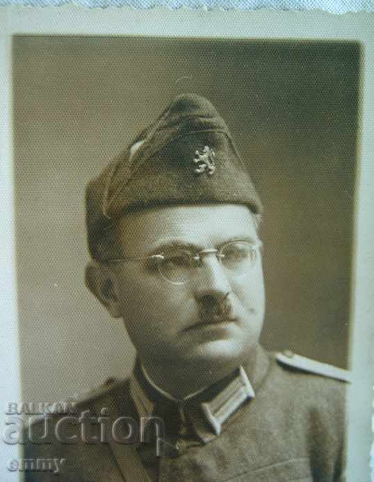 Old photo officer soldier Kingdom of Bulgaria with price 5.00 BGN | € 2.56 Old photo officer soldier Kingdom of Bulgaria with price 5.00 BGN | € 2.56