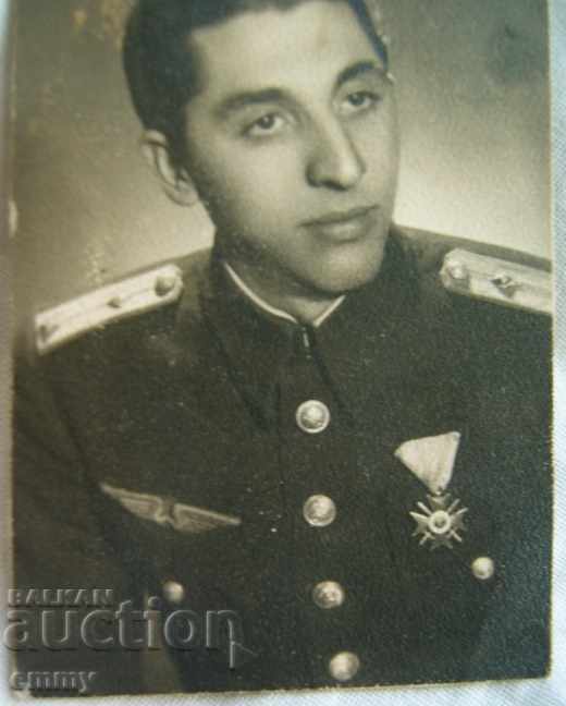 Old photo officer soldier Kingdom of Bulgaria Order of Courage with price 10.00 BGN | € 5.11