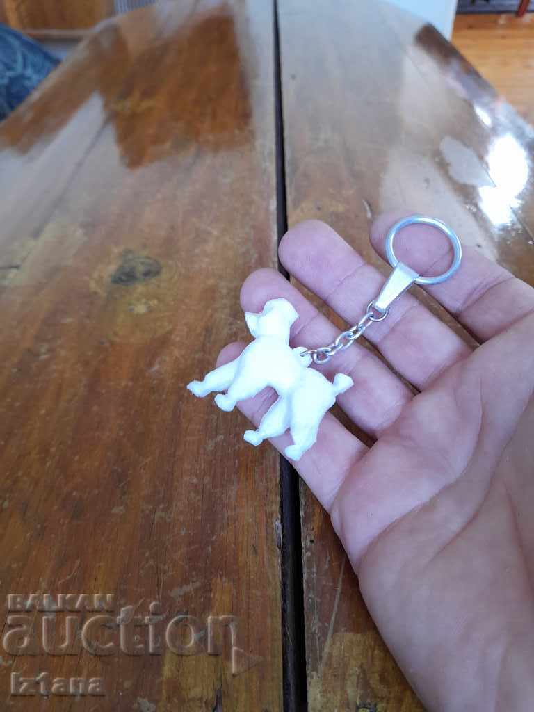Delivery of Old keychain Dog Delivery of Old keychain Dog