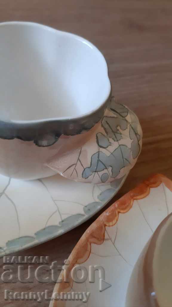 Delivery of Ceramic boutique coffee set