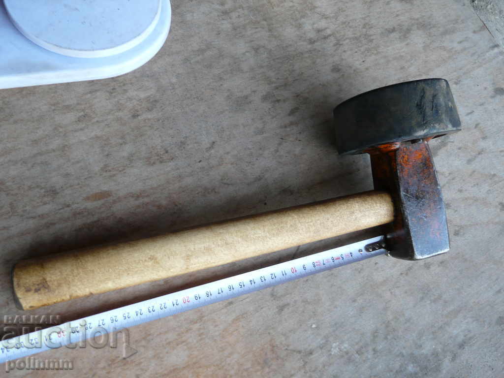 Δημοπρασία Σφυρί για πλακόστρωτα Δημοπρασία Σφυρί για πλακόστρωτα