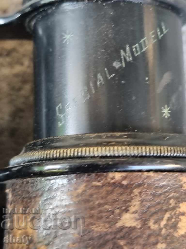 Аукцион Стар бинокъл Аукцион Стар бинокъл