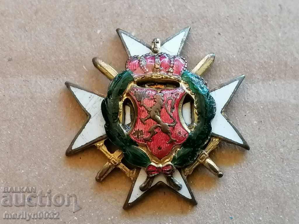 Insigna regală a unei medalii de ofițer de rezervă