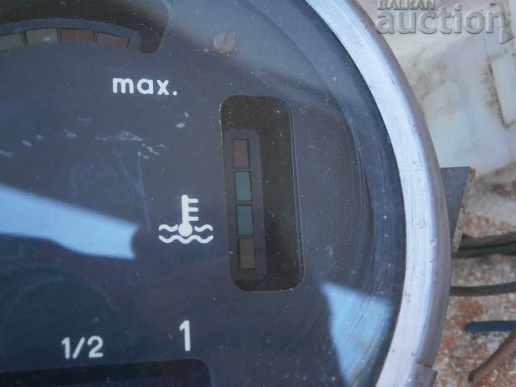 Auction tachometer retro trabant Auction tachometer retro trabant