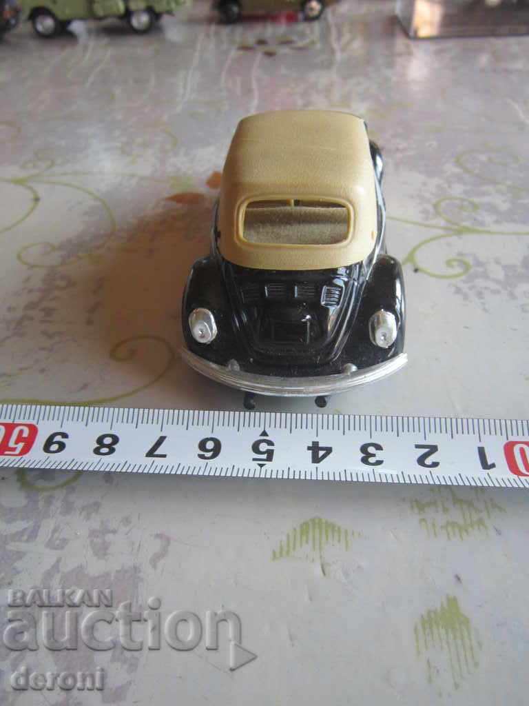 Καταπληκτικό καροτσάκι αυτοκινήτου VW 1303 Cabriolet με τιμή 15.00 BGN | € 7.67 Καταπληκτικό καροτσάκι αυτοκινήτου VW 1303 Cabriolet με τιμή 15.00 BGN | € 7.67