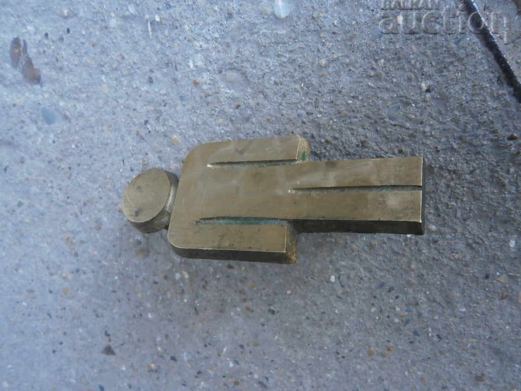 bronze figure for neck - 6 bronze figure for neck - 6