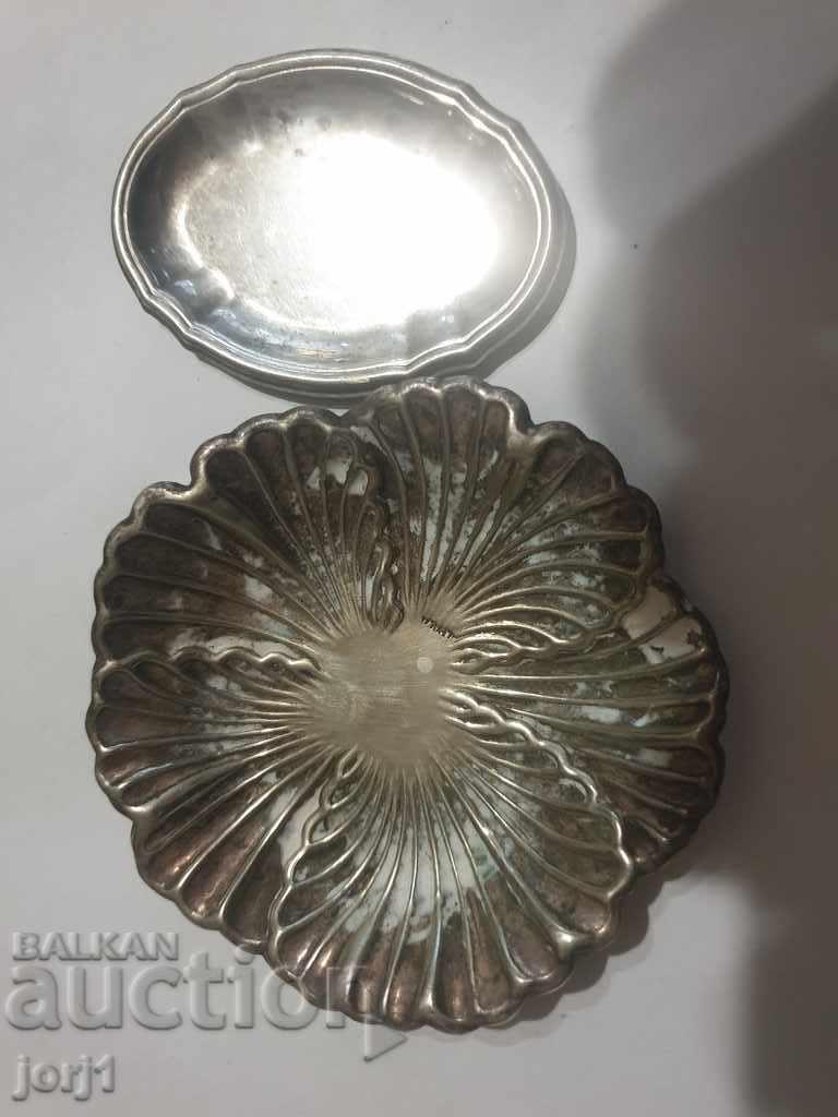 Silver-plated plates