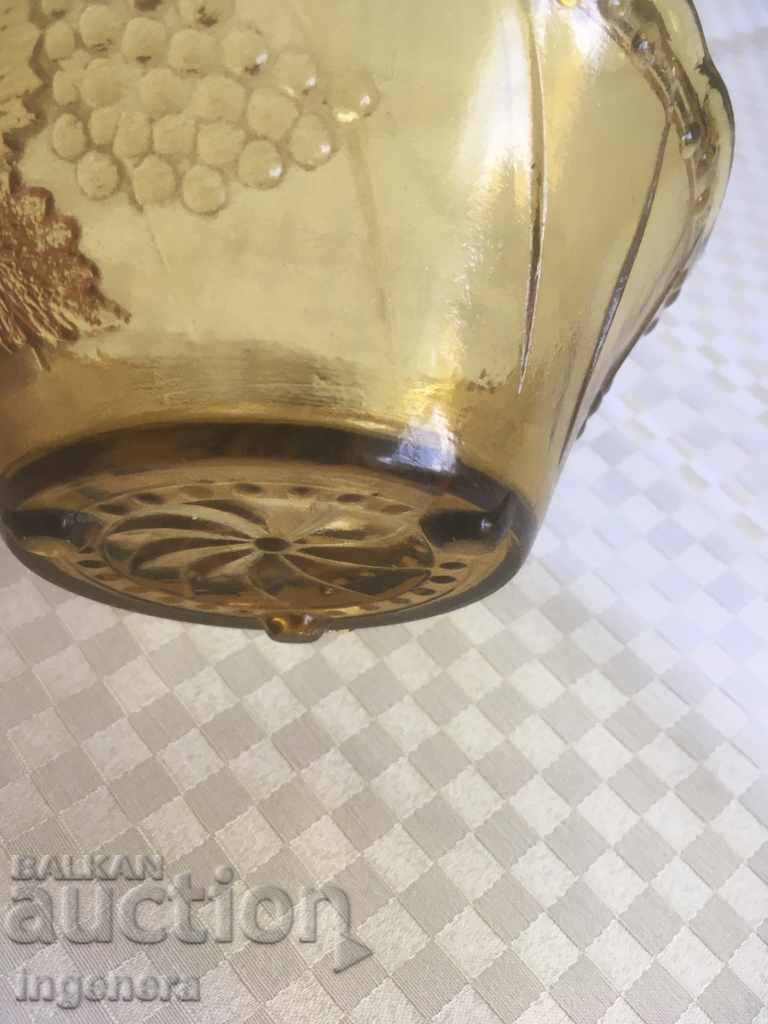 Auction  BONBONIERA FRUCTIER GLASS RELIEF THICK NUT