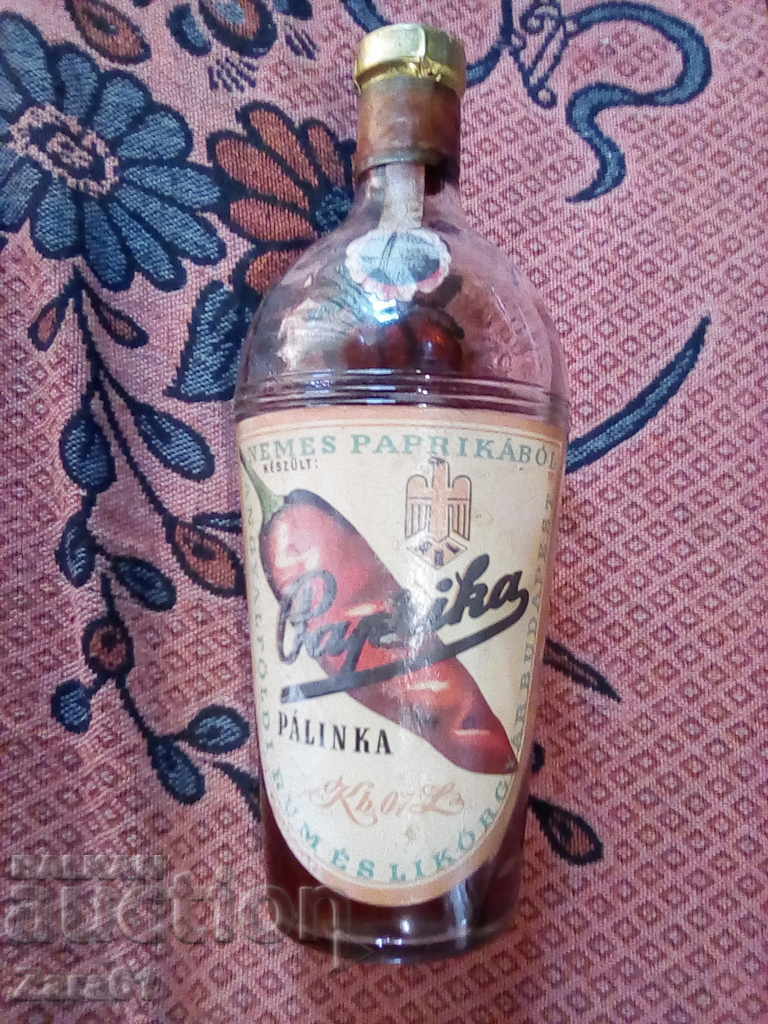Sticlă unică de alcool, rachiu, rom din 1953 RRRRRRR