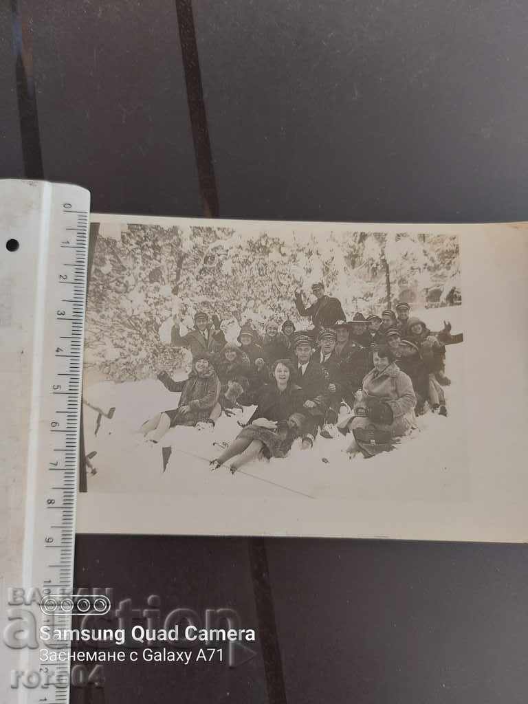 Delivery of SOFIA - STUDENTS - 1928 Delivery of SOFIA - STUDENTS - 1928