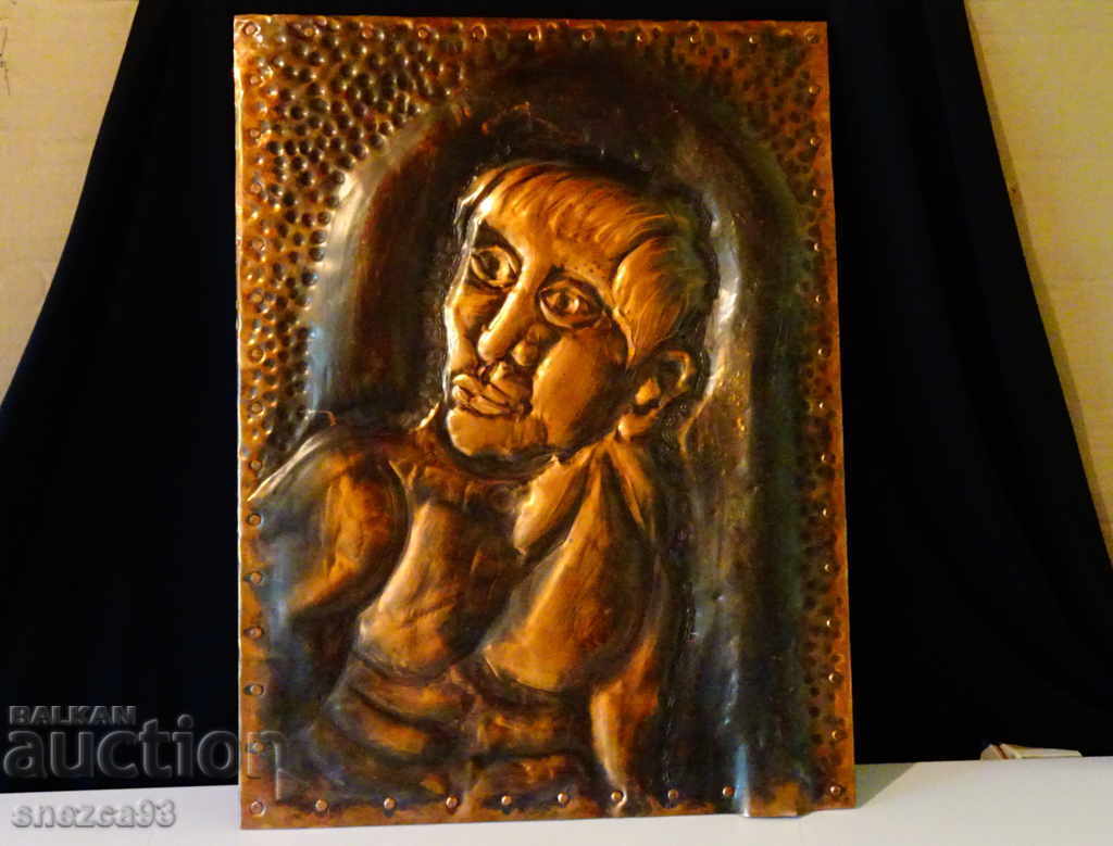 Forged copper painting, portrait 2 kg. Forged copper painting, portrait 2 kg.