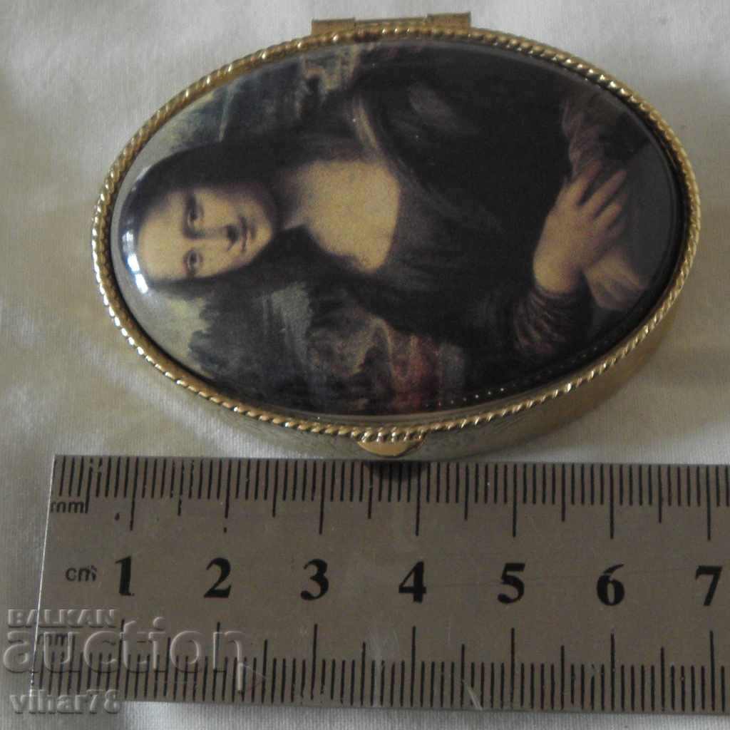 CUTIE MICĂ - 5 CUTIE MICĂ - 5