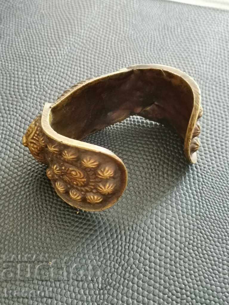 Revival with a gilded slingshot - 5 Revival with a gilded slingshot - 5