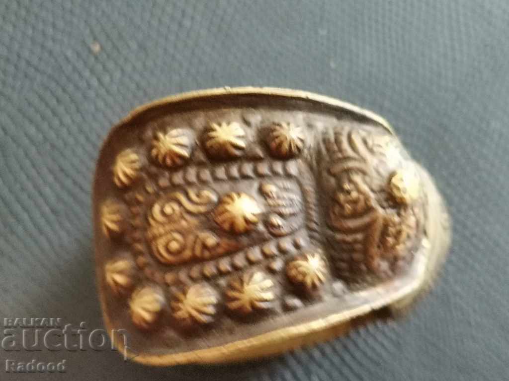 Revival with a gilded slingshot - 6 Revival with a gilded slingshot - 6