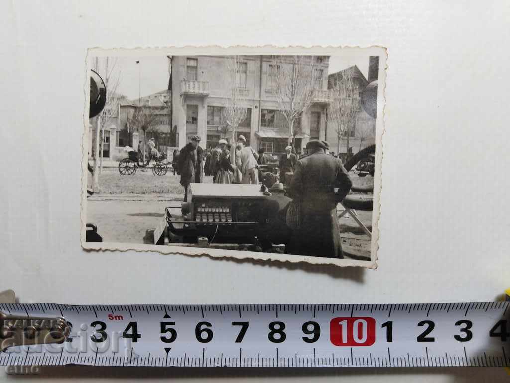 ЦАРСКА СНИМКА-ПИВО КАМЕНИЦА, СОФИЯ УЛ.ЛЕГЕ 5,БИРА ,БУРМОВ с цена € 7.67 | 15.00 лв. ЦАРСКА СНИМКА-ПИВО КАМЕНИЦА, СОФИЯ УЛ.ЛЕГЕ 5,БИРА ,БУРМОВ с цена € 7.67 | 15.00 лв.