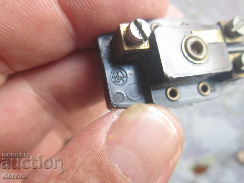 Auction  Antique bakelite key switch